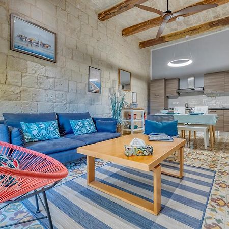 فيلا Le Petit Voyage - Chill Out Cospicua المظهر الخارجي الصورة
